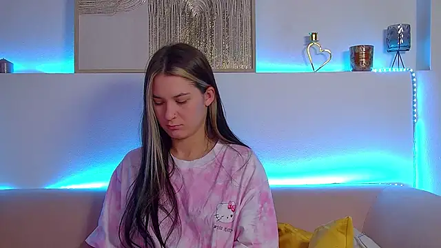 RachelSimpson online show from 03/06/25, 04:41