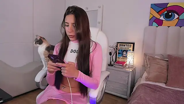 Daniela Miller  online show from 02/02/25, 01:34