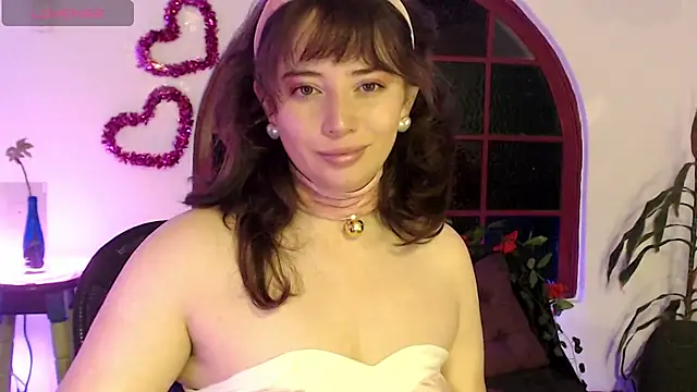 Snapshot of Hannah-Valhalla chatting on 02/15/25, 04:58 Hannah-Valhalla online show from 02/15/25, 04:58