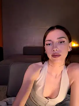 Snapshot of Bastet chatting on 12/04/25, 06:05 Bastet online show from 12/04/25, 06:05