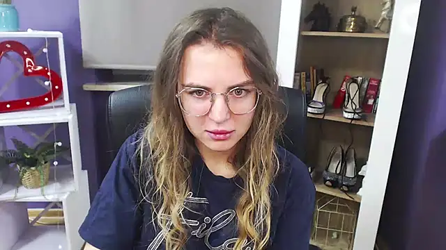 Zoey Erotic online show from 12/19/24, 05:40