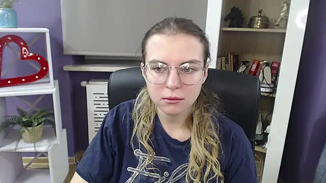 Zoey Erotic online show from 12/20/24, 05:36