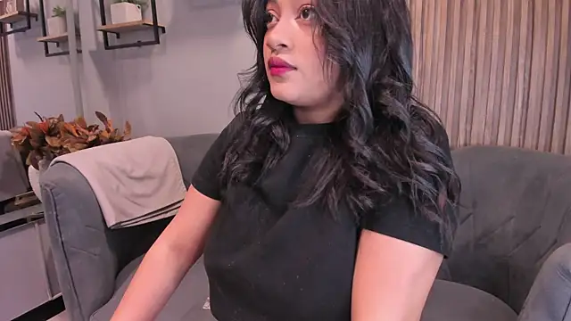 Sariitaa  online show from 11/21/25, 03:33