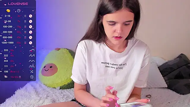 Ema X Love online show from 11/23/25, 07:35