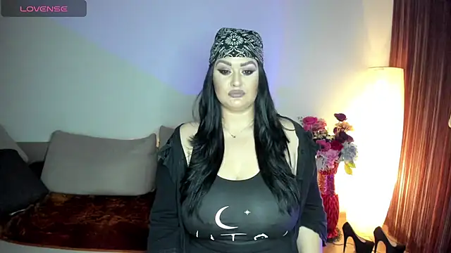 Laura sinner online show from 01/25/25, 08:00