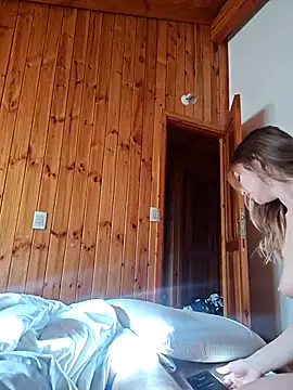 Snapshot of Elnonoykeila77 chatting on 10/16/25, 11:55 Elnonoykeila77 online show from 10/16/25, 11:55