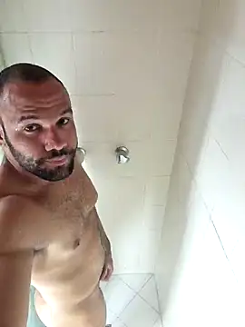 Snapshot of anthonylatynxd chatting on 09/24/25, 03:26 anthonylatynxd online show from 09/24/25, 03:26