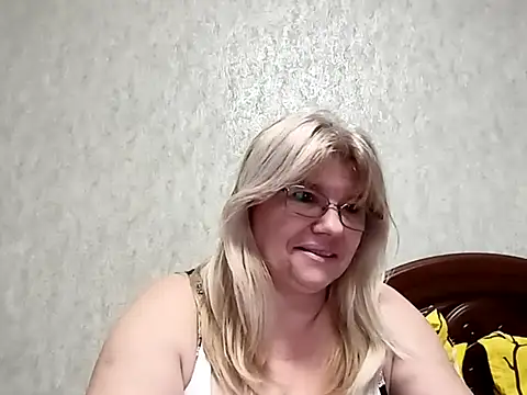 Diana 49 online show from 02/02/25, 11:08