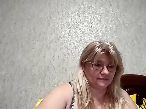 Diana 49 online show from 02/02/25, 05:37