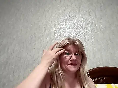 Diana 49 online show from 02/03/25, 06:17
