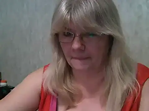 Diana 49 online show from 02/06/25, 02:58