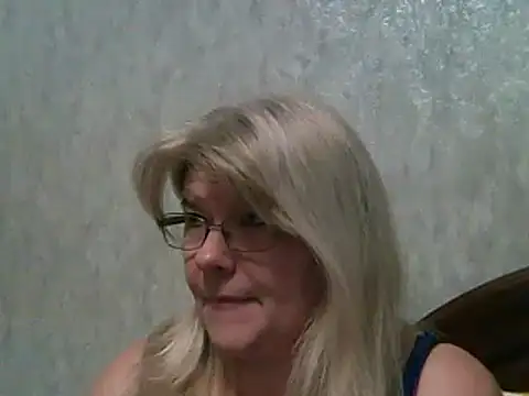 Diana 49 online show from 02/10/25, 08:42