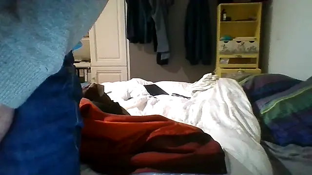 Snapshot of MmaxX004 chatting on 02/22/25, 04:18 MmaxX004 online show from 02/22/25, 04:18