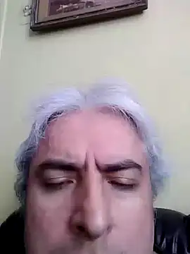 Snapshot of providal chatting on 11/05/25, 01:11 providal online show from 11/05/25, 01:11