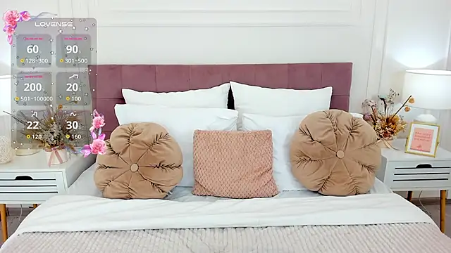 JasmiLyn online show from 10/08/25, 05:27