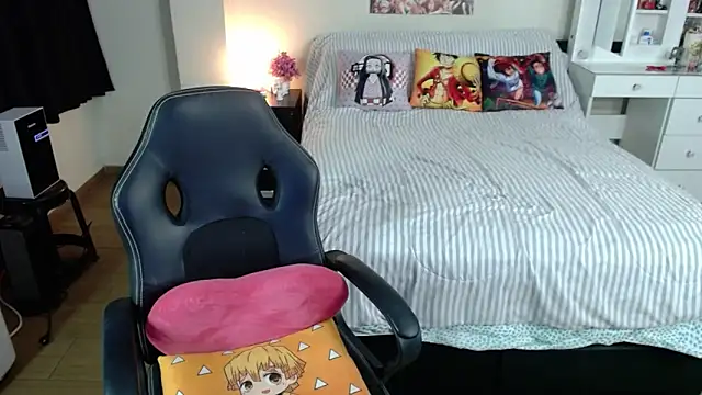 kittykat18x online show from 06/08/26, 01:28