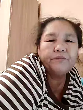 Zulfiya Bruce online show from 10/23/25, 09:30