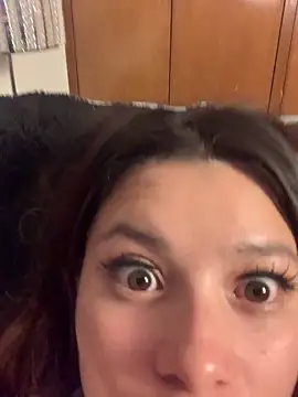 Snapshot of 3littleschoolteens chatting on 11/14/25, 06:56 3littleschoolteens online show from 11/14/25, 06:56