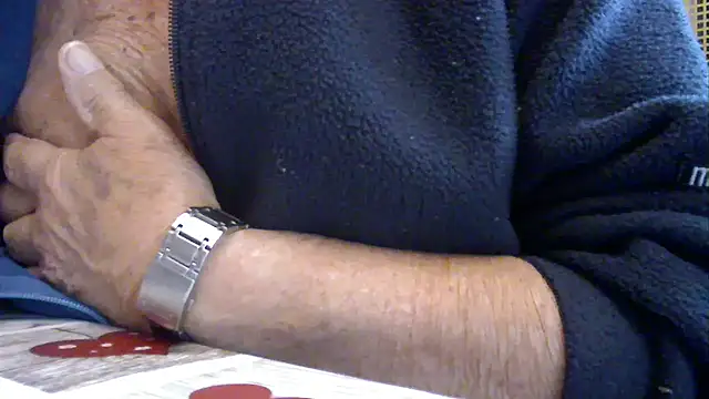 Snapshot of tachione2 chatting on 10/09/25, 09:51 tachione2 online show from 10/09/25, 09:51