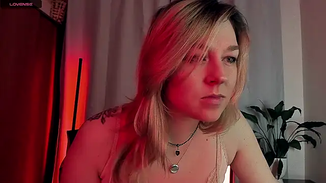 5 in one online show from 12/03/25, 03:36