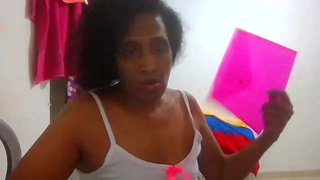 Aishamara online show from 10/03/25, 02:30