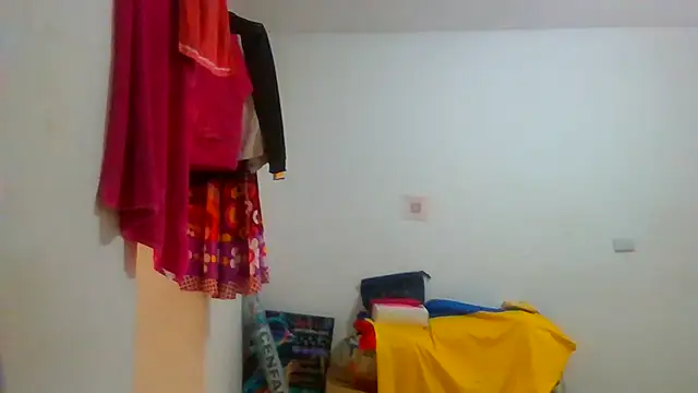 Aishamara online show from 10/16/25, 04:08