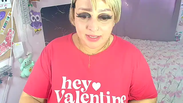 Snapshot of Queen_Anne chatting on 12/25/24, 08:50 Queen Anne online show from 12/25/24, 08:50