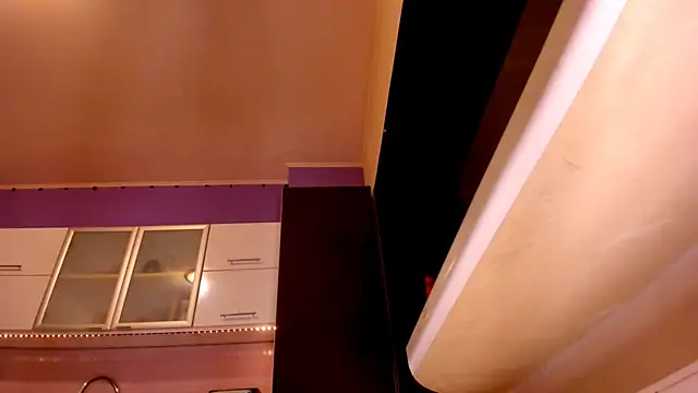 purpleariellx online show from 12/31/24, 10:15