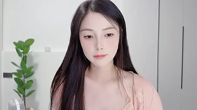 HaagenDazs  online show from 10/09/25, 01:31