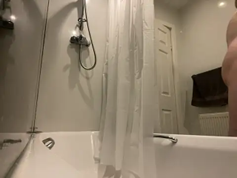 boilinghot123 online show from 11/12/25, 10:09