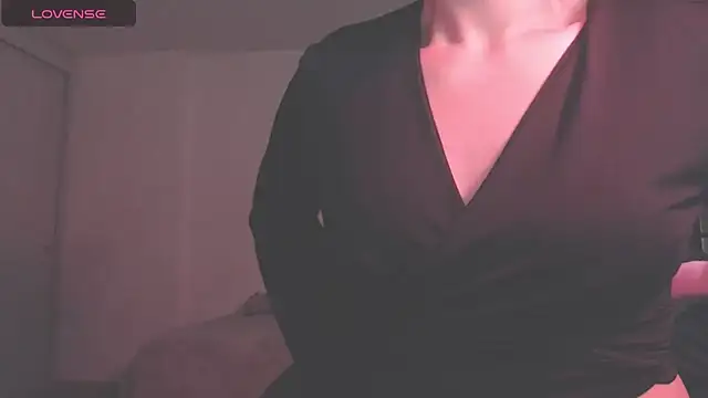 Snapshot of modjo_ chatting on 09/30/25, 08:52 modjo  online show from 09/30/25, 08:52