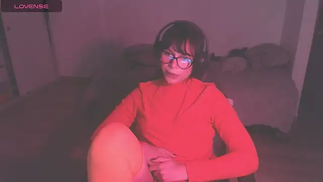 Snapshot of modjo_ chatting on 10/05/25, 04:55 modjo  online show from 10/05/25, 04:55