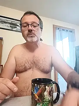 mike9473 online show from 09/18/25, 05:31