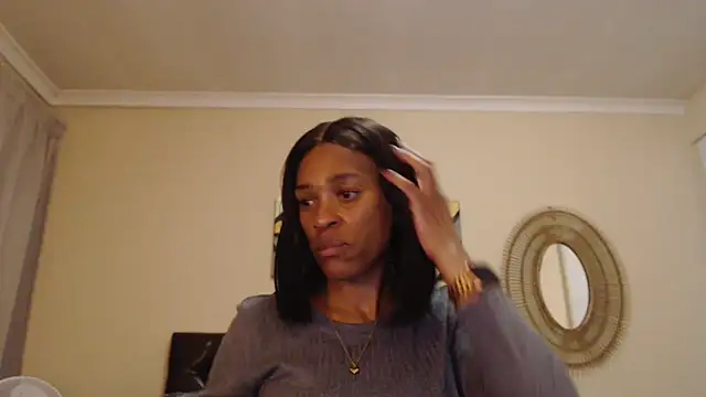 Snapshot of Creamyass22 chatting on 09/23/25, 04:43 Creamyass22 online show from 09/23/25, 04:43