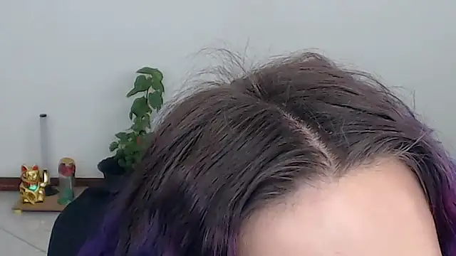 charlottezoe15 online show from 05/13/26, 03:31