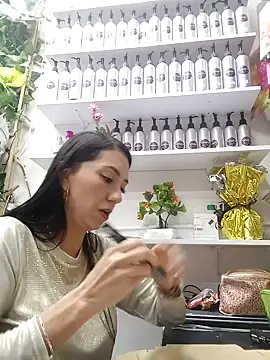 LunaZambrano online show from 01/25/25, 12:59