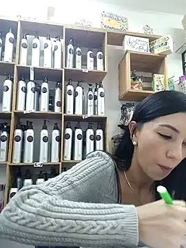 LunaZambrano online show from 01/25/25, 08:53