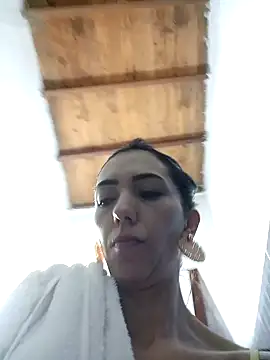 LunaZambrano online show from 02/08/25, 05:39