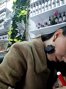 LunaZambrano online show from 02/16/25, 07:05