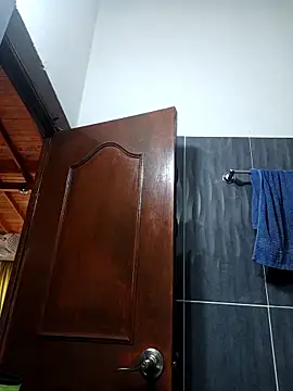 LunaZambrano online show from 09/24/25, 04:43