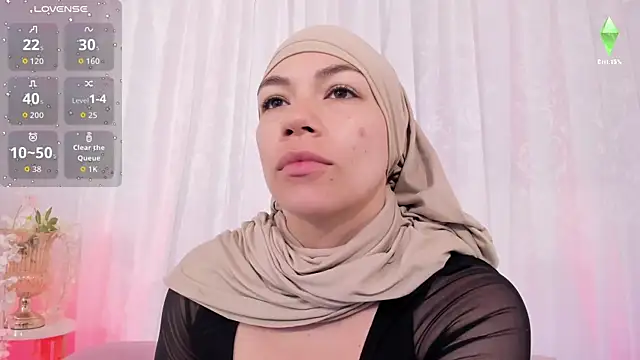 aisha vs online show from 06/06/26, 12:43