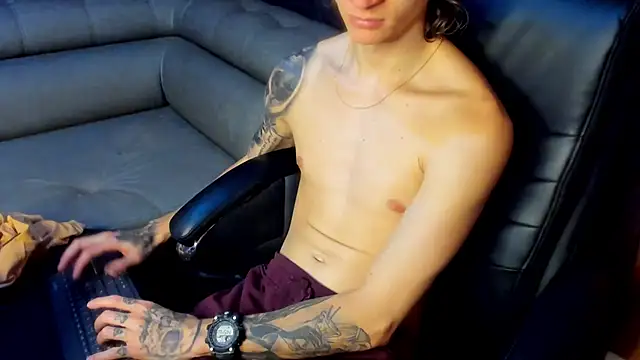 Snapshot of Dmtry6 chatting on 01/07/25, 07:49 Dmtry6 online show from 01/07/25, 07:49