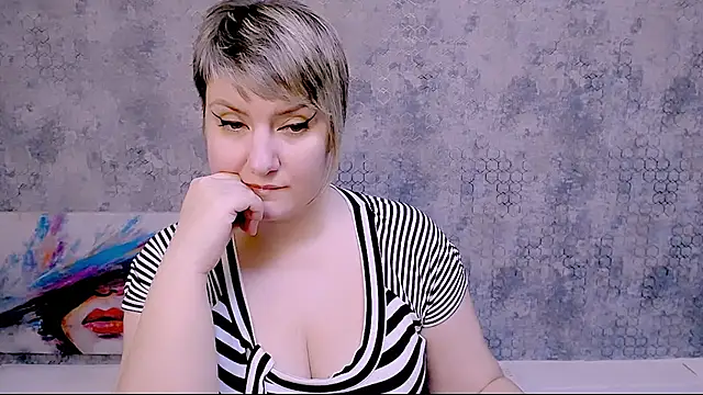 Djullia online show from 01/18/25, 02:23