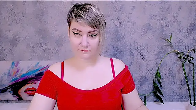 Djullia online show from 11/08/25, 06:13