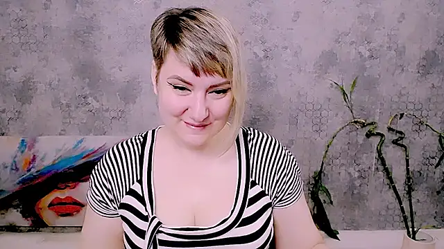 Djullia online show from 05/20/26, 06:08