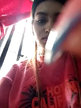 annie-19 online show from 01/25/25, 03:20