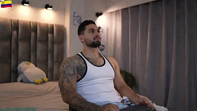 Snapshot of john_king29 chatting on 11/01/25, 11:56 john king29 online show from 11/01/25, 11:56