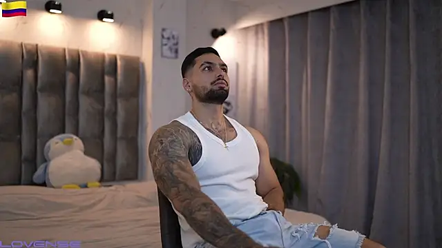 Snapshot of john_king29 chatting on 11/02/25, 12:40 john king29 online show from 11/02/25, 12:40