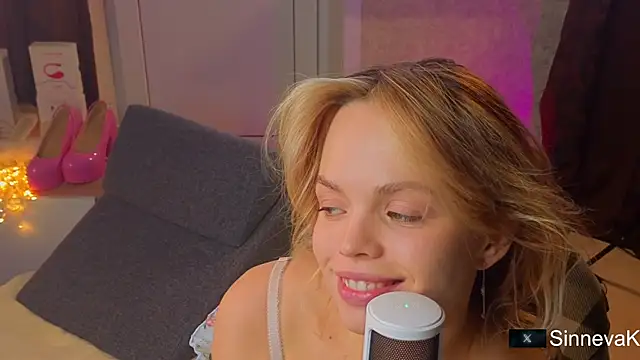 Snapshot of sinteas chatting on 12/04/25, 09:29 sinteas online show from 12/04/25, 09:29