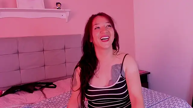 Snapshot of nicol_furyy chatting on 06/03/26, 02:33 nicol furyy online show from 06/03/26, 02:33
